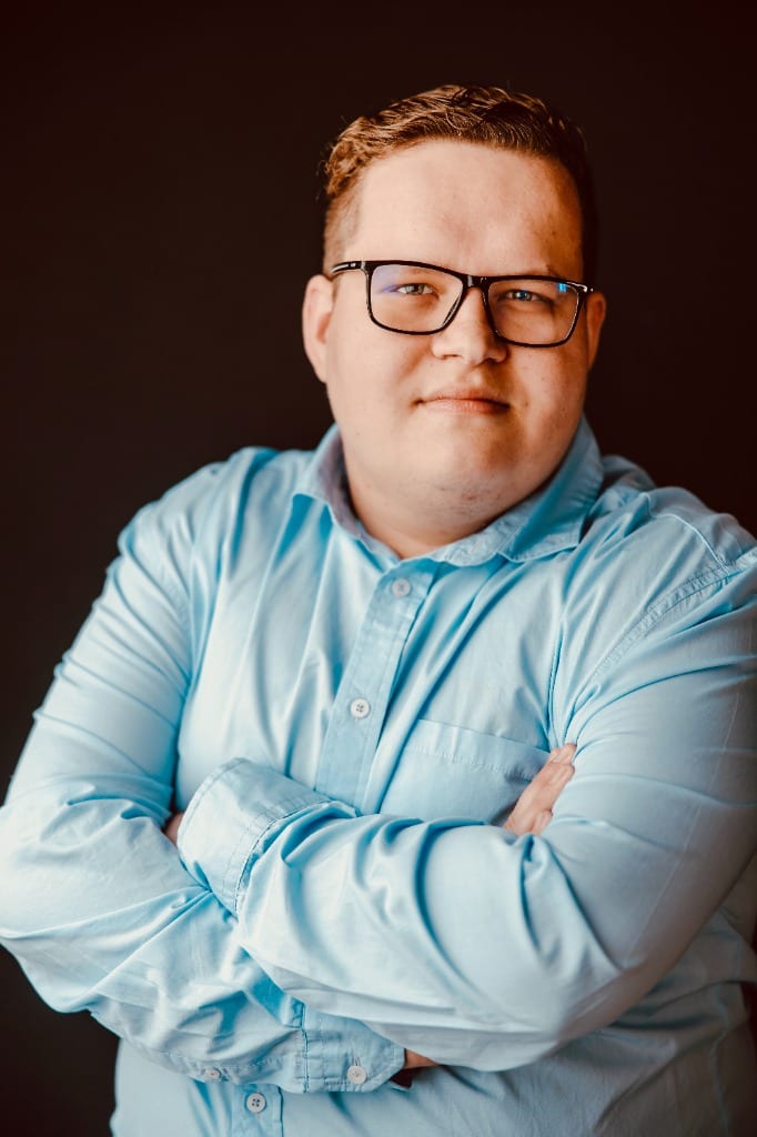 Arno Bonthuyzen — Lead Web Architect & Systems Engineer at Creative Forge Digital